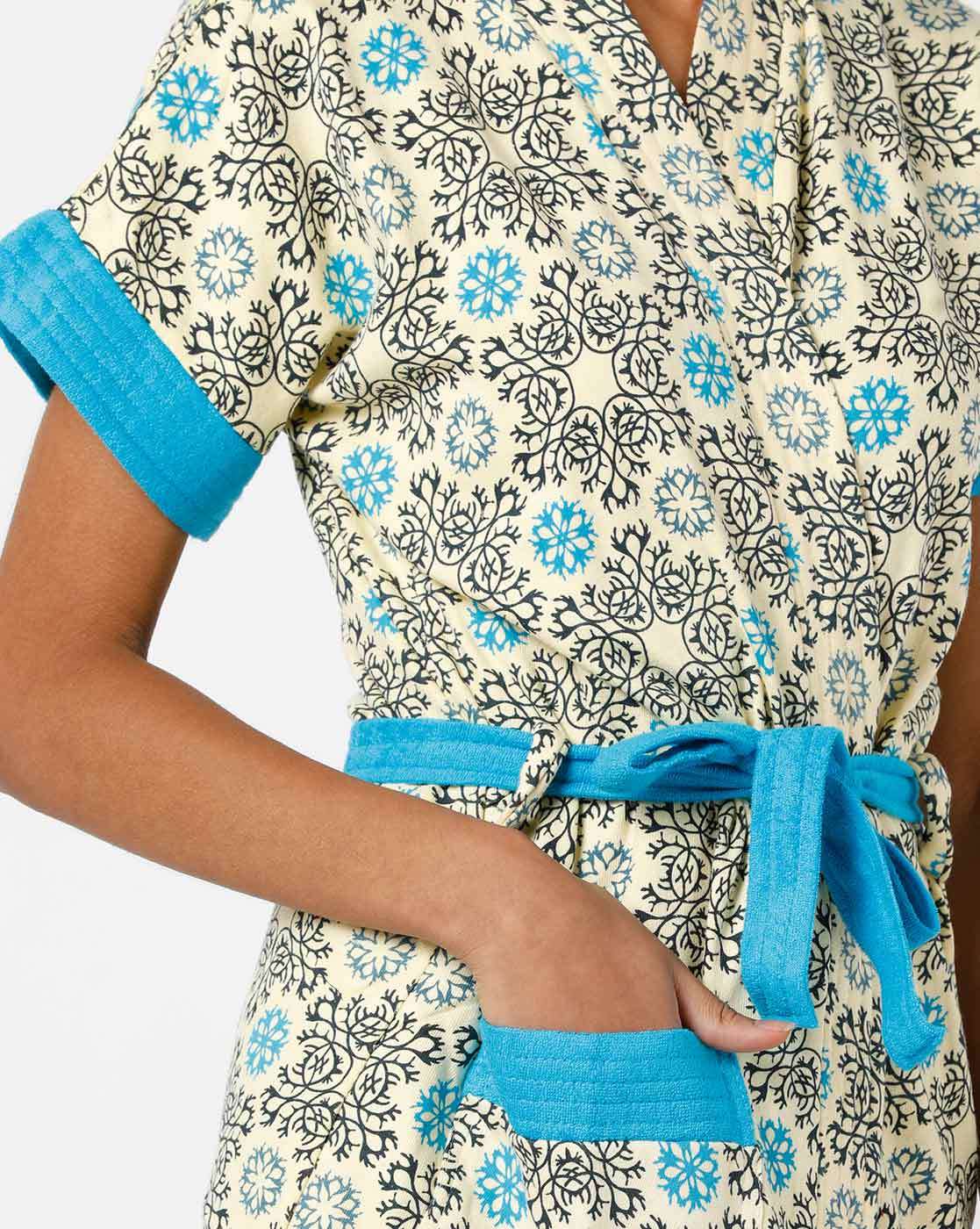 RedRose Printed Bathrobe