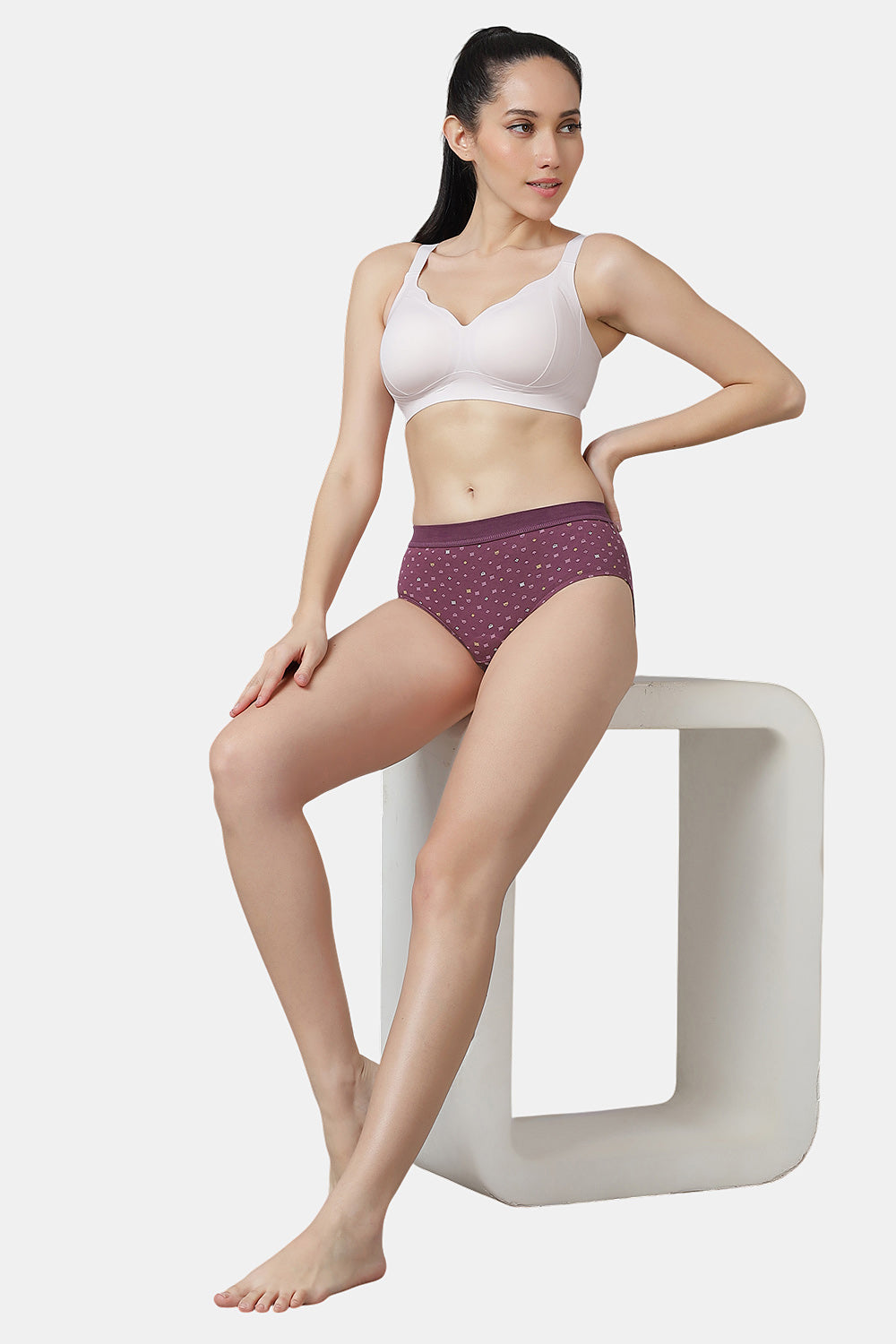 Women’s Ribbed Waist Cotton Panties – Soft & Breathable Printed Briefs for Everyday Comfort (Pack of 3)